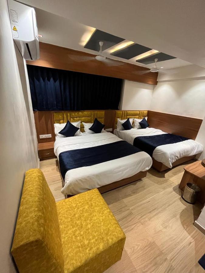 Hotel Palak Villa Ahmedabad Eksteriør billede